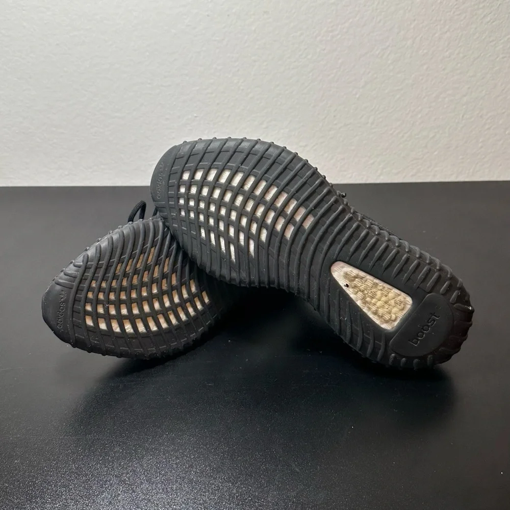 Unisex Adidas YEEZY BOOST 350 V2